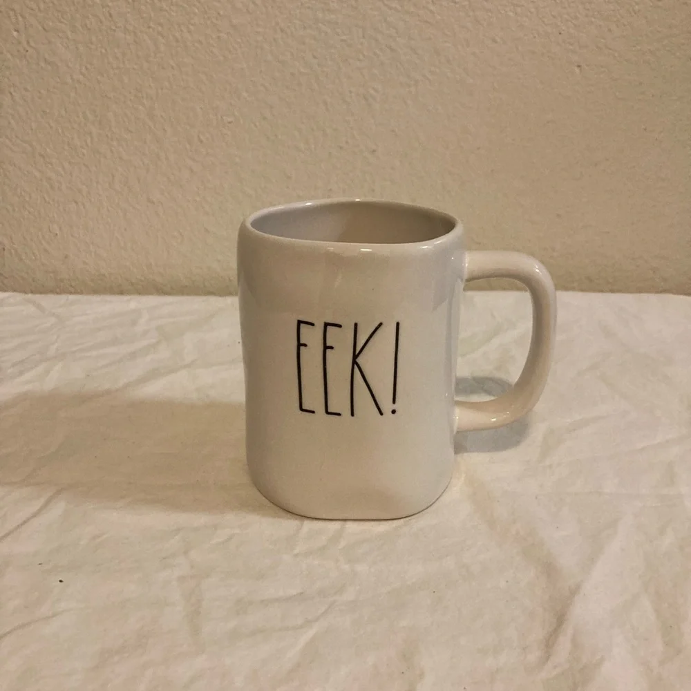 Eskimo Rae Dunn White Mummy Eye Mug - Picture 2 of 5
